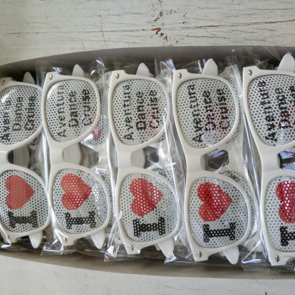 Customizedpromotionalsunglasses(5)